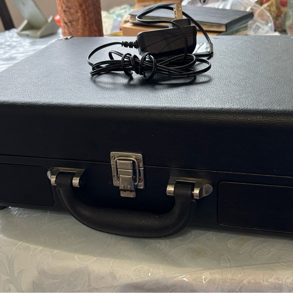 RECORD PLAYER.